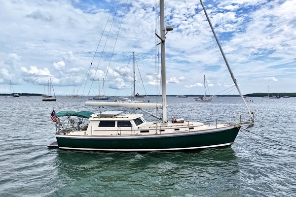 Photo of the 2001 Bruckmann 50 "Jeanne"