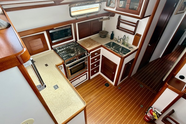 Jeanne 50ft Bruckmann Yacht For Sale