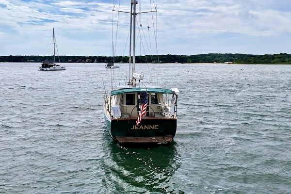 Photo of the 2001 Bruckmann 50 "Jeanne"