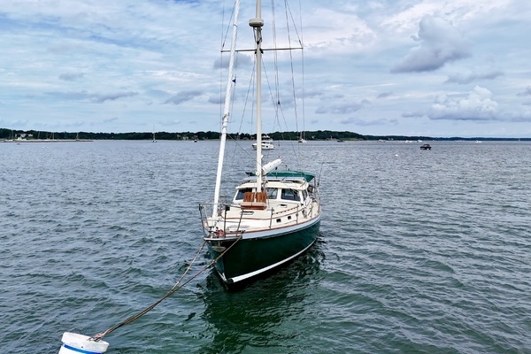 Photo of the 2001 Bruckmann 50 "Jeanne"