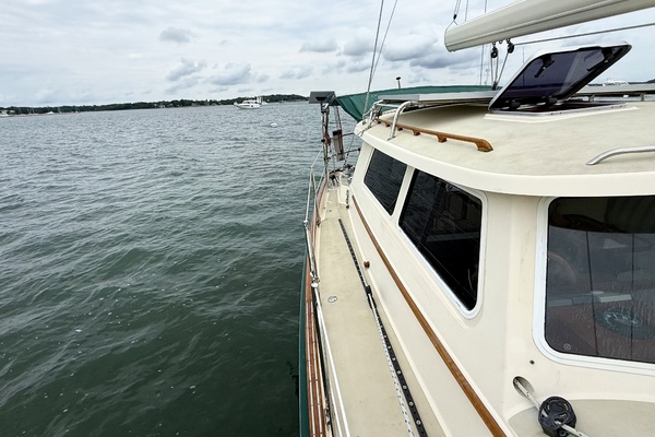 Jeanne 50ft Bruckmann Yacht For Sale