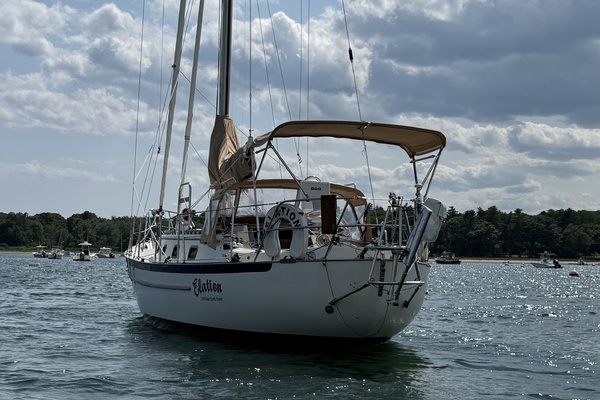 Elation 37ft Pacific Seacraft Yacht For Sale