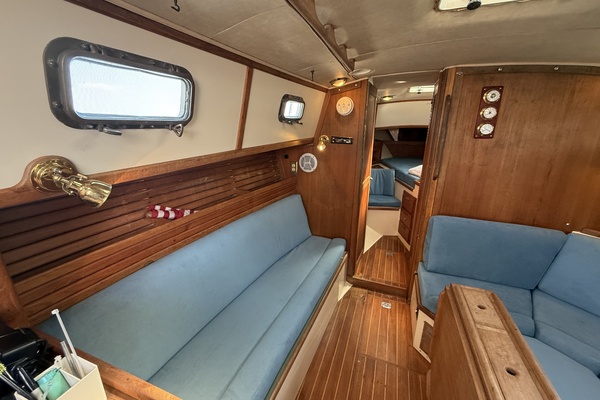 Elation 37ft Pacific Seacraft Yacht For Sale