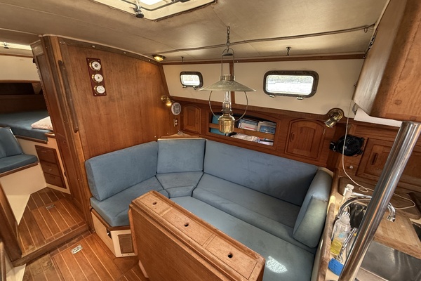 Elation 37ft Pacific Seacraft Yacht For Sale