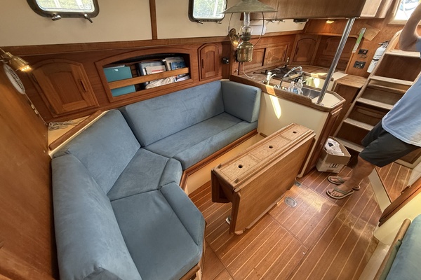 Elation 37ft Pacific Seacraft Yacht For Sale