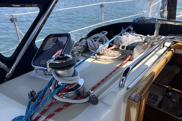 First Sight 38ft Sabre Yacht For Sale