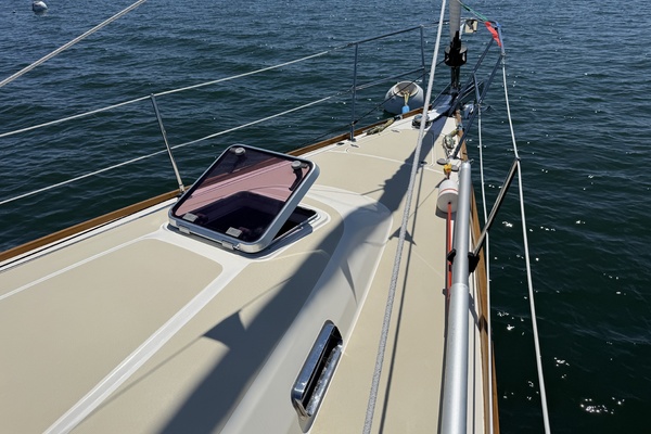 First Sight 38ft Sabre Yacht For Sale