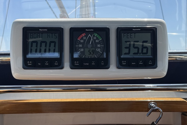 First Sight 38ft Sabre Yacht For Sale