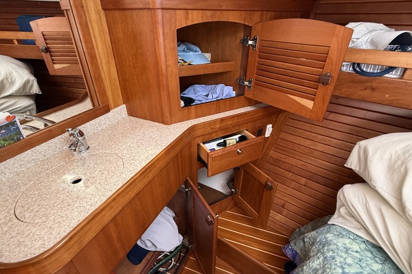 First Sight 38ft Sabre Yacht For Sale