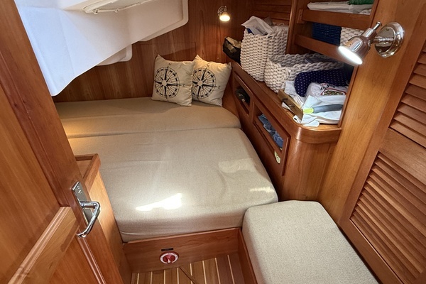 Sabre  Yacht For Sale