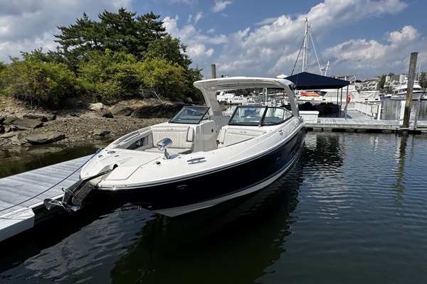 35ft Sea Ray Yacht For Sale