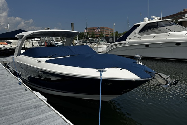 35ft Sea Ray Yacht For Sale