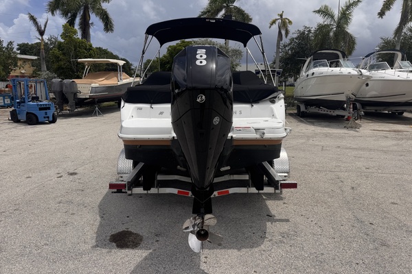 22ft Four Winns Yacht For Sale