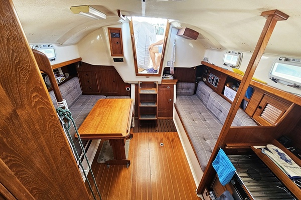 30ft Nonsuch Yacht For Sale