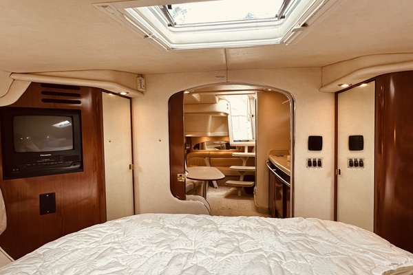 Somewhere 39ft Sea Ray Yacht For Sale