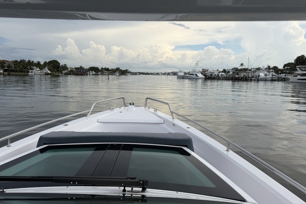 37ft Axopar Yacht For Sale