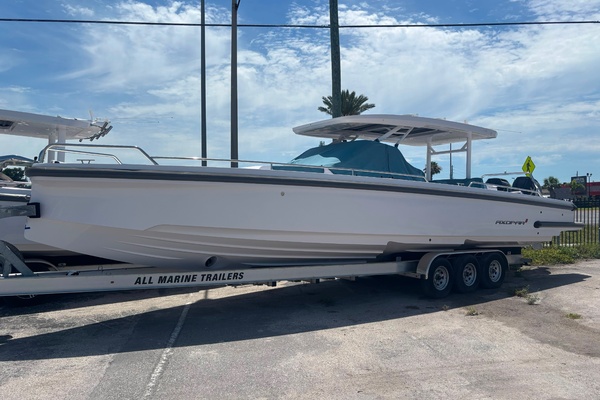 37ft Axopar Yacht For Sale