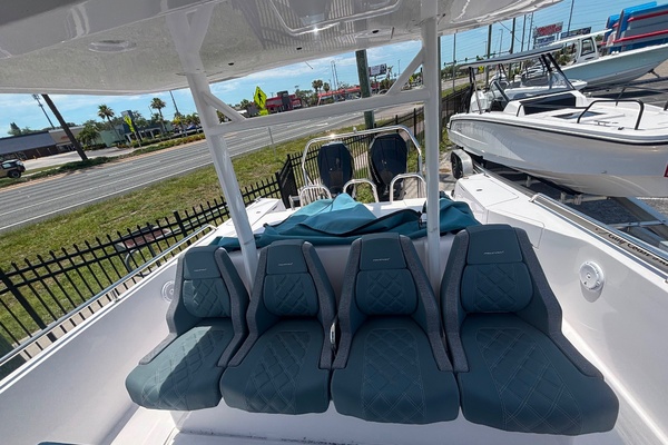 37ft Axopar Yacht For Sale