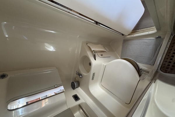 38ft Sea Ray Yacht For Sale