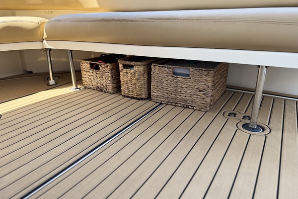 38ft Sea Ray Yacht For Sale