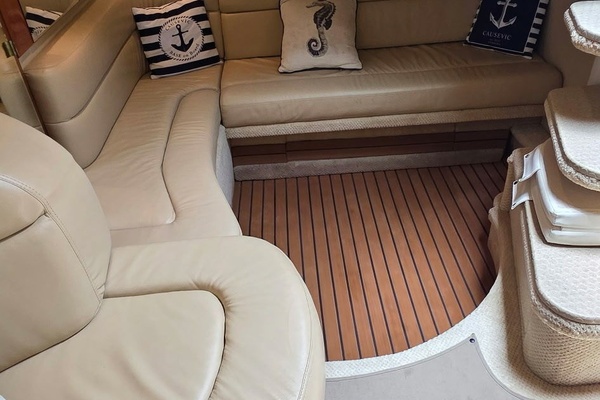 38ft Sea Ray Yacht For Sale