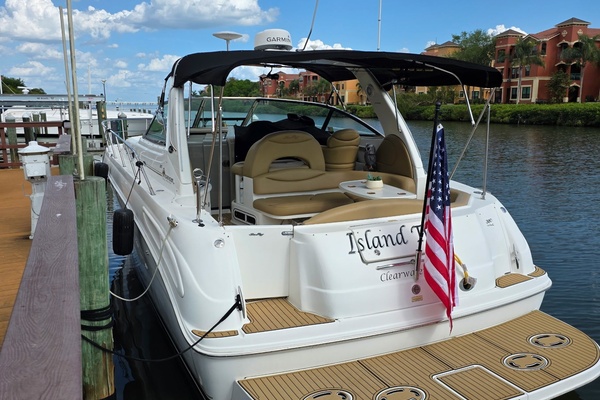 38ft Sea Ray Yacht For Sale