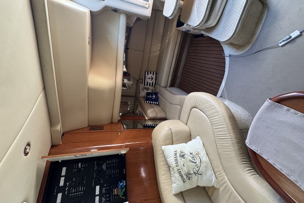 38ft Sea Ray Yacht For Sale
