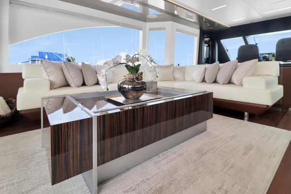 90ft Ocean Alexander Yacht For Sale