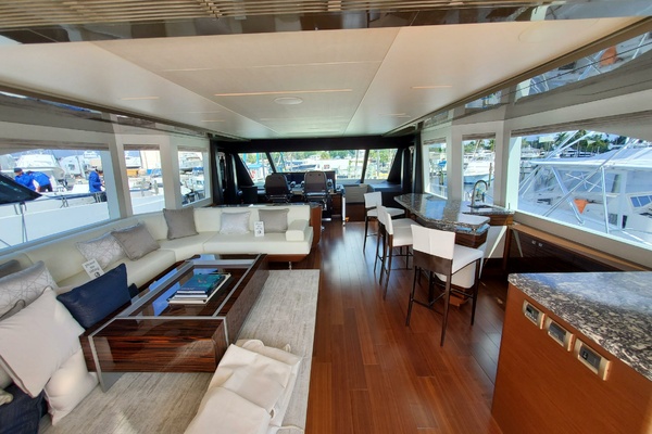 90ft Ocean Alexander Yacht For Sale