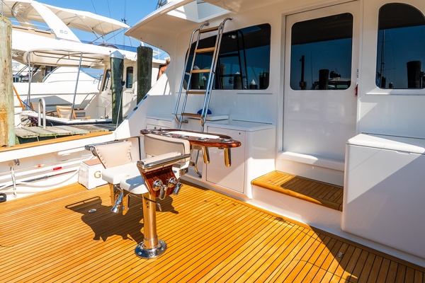 GiGi 53ft Post Yacht For Sale
