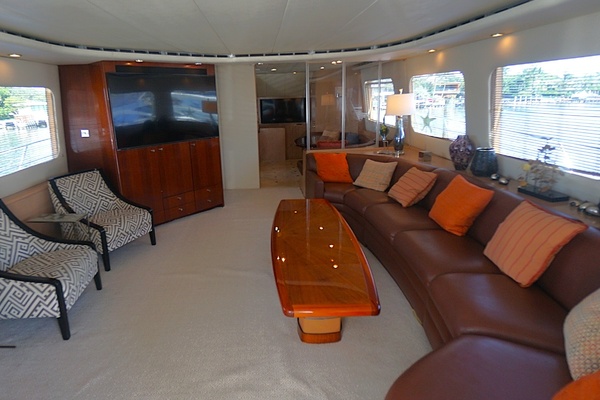 003 Main Deck Salon
