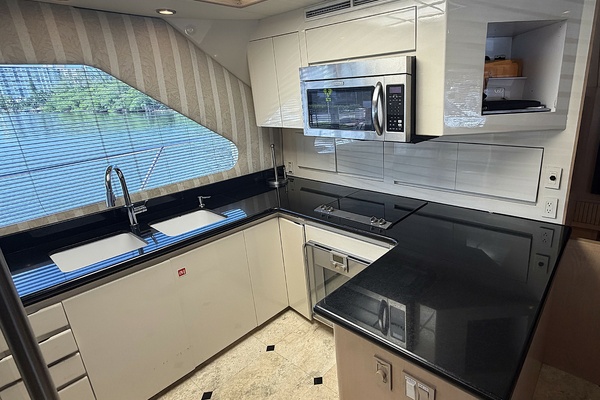 005 Main Deck Galley 1