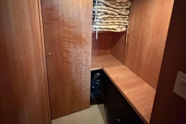 013 Lower Deck Master Closet
