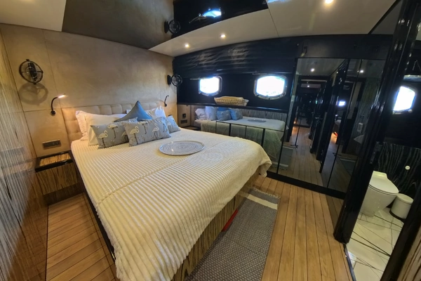 Photo of the 2006 Custom 39M Custom Built Sailing Yacht "ODISEA"