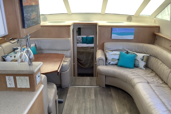 50ft Carver Yacht For Sale