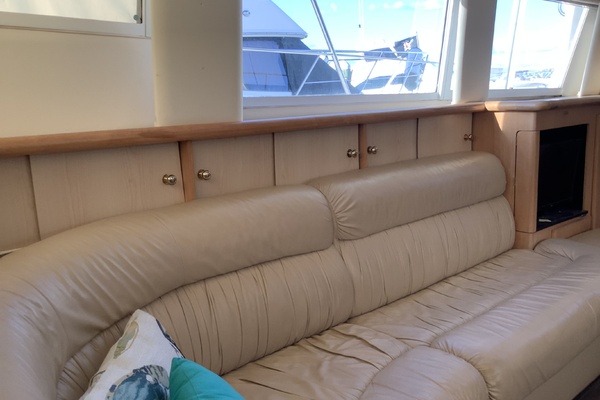 50ft Carver Yacht For Sale