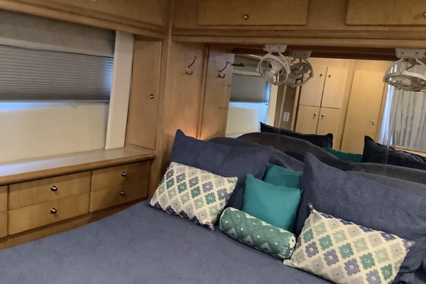 50ft Carver Yacht For Sale