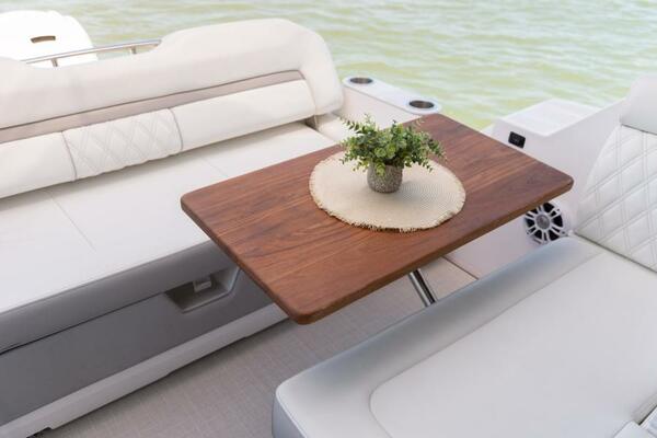 36ft Regal Yacht For Sale