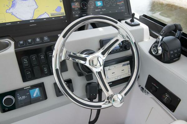 36ft Regal Yacht For Sale