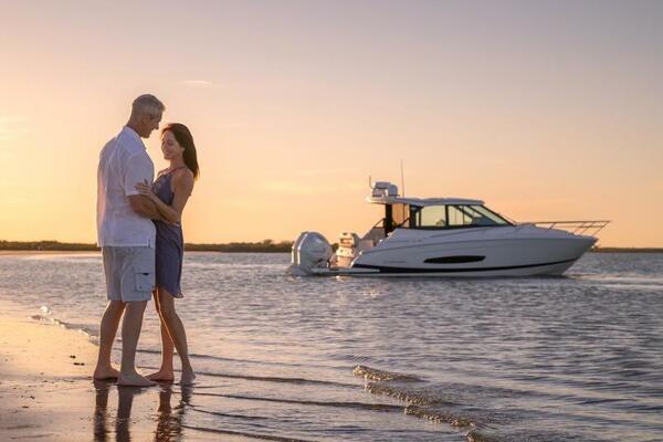 36ft Regal Yacht For Sale