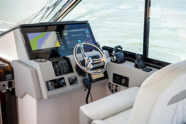 36ft Regal Yacht For Sale