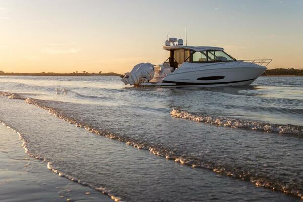 36ft Regal Yacht For Sale