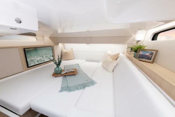 36ft Regal Yacht For Sale