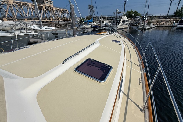 Alexa 52ft Sabre Yacht For Sale