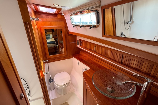 Alexa 52ft Sabre Yacht For Sale