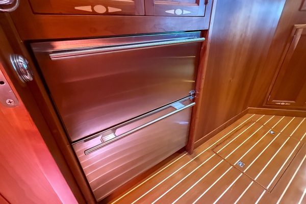 Alexa 52ft Sabre Yacht For Sale