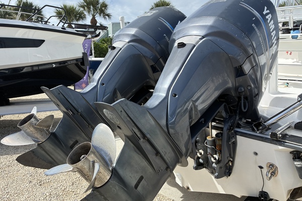 26ft Edgewater Yacht For Sale