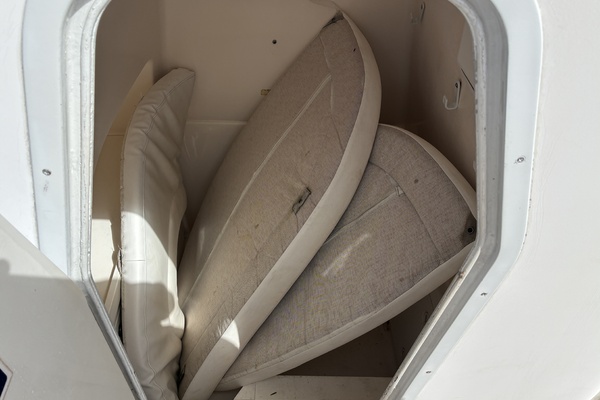 26ft Edgewater Yacht For Sale