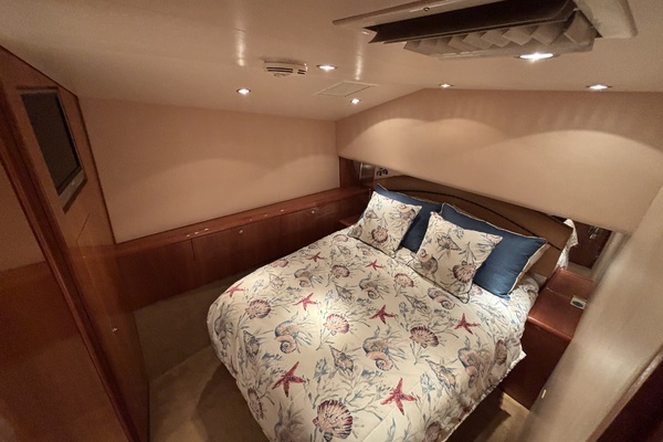 My Girl 50ft Hatteras Yacht For Sale
