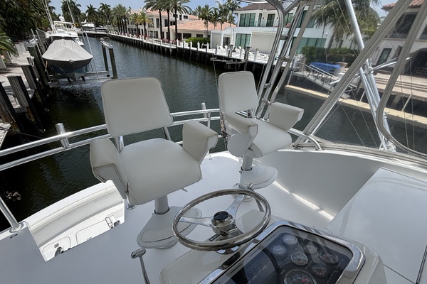 My Girl 50ft Hatteras Yacht For Sale